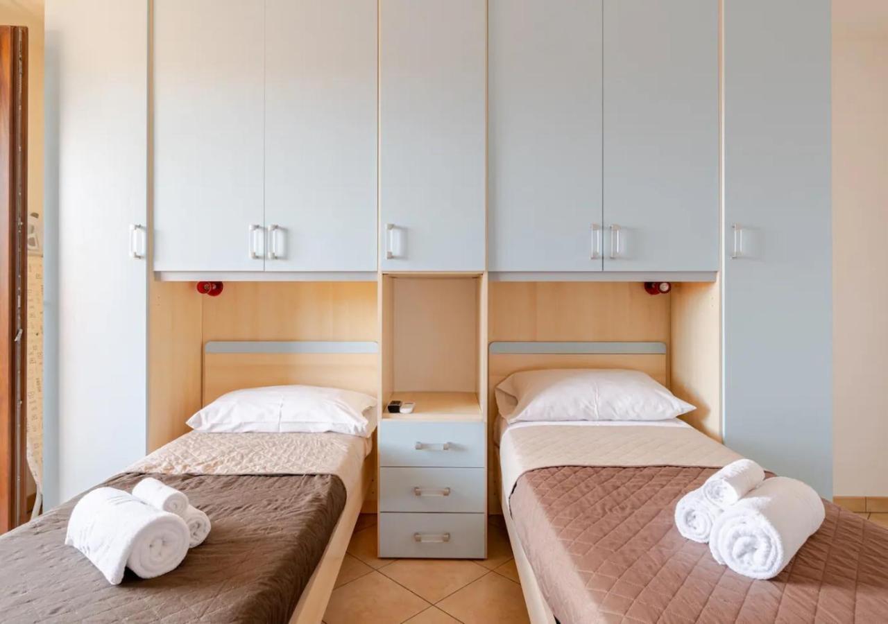 Garden Villa - Free Parking, Wi-Fi E Netflix Fiumicino Extérieur photo